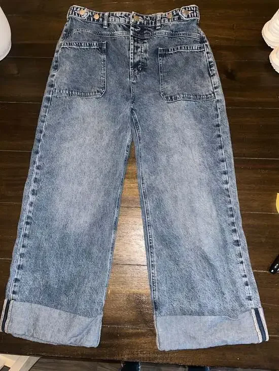 Altar'd State High Rise Wide Leg Patch Pocket Jeans Size 28 - Picture 1 of 7